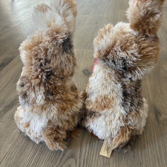 DanDee Collectors Choice Lot Of 2 Singing Easter Bunny Plush “Rocking Rabbit” 8” - Picture 3 of 6